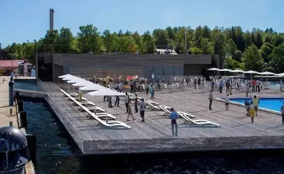 Osuuskauppa-Hameenmaa-Floating-Restaurant