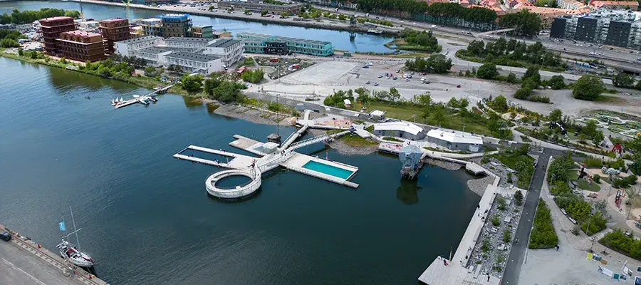 Bluet&rsquo;s dragonfly pools add fantastic attraction to Gothenburg&rsquo;s Jubileumsparken